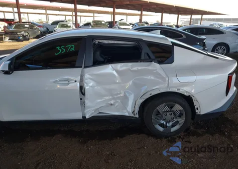 2025 Kia K4 Lx from USA, damaged, VIN 3KPFT4DE3SE182687